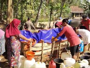 Dua Desa di Trenggalek Alami Krisis Air