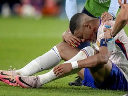 Kylian Mbappe Berburu Topeng