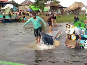 2 Penumpang Speedboat Terbalik di OI Meninggal, Serang Jadi Tersangka 2 Penumpang Speedboat Terbalik di OI Meninggal, Serang Jadi Tersangka