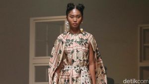 Foto: Koleksi Terbaru Biyan Spring/Summer 2025, Terinspirasi Keindahan Bunga