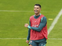 Video Intip Pemanasan Ronaldo Jelang Portugal Tempur Lawan Jerman