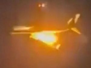 Dunia Hari Ini: Mesin Virgin Airlines Australia Terbakar karena Tabrak Burung