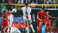 Turki menambah dua gol di babak kedua, salah satunya lewat gol cantik Arda Guler. REUTERS/Wolfgang Rattay.  