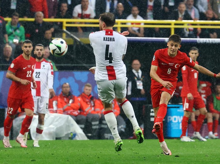 Soccer Football - Euro 2024 - Group F - Turkey v Georgia - Dortmund BVB Stadion, Dortmund, Germany - June 18, 2024 Turkey's Arda Guler celebrates scoring their second goal REUTERS/Wolfgang Rattay     TPX IMAGES OF THE DAY