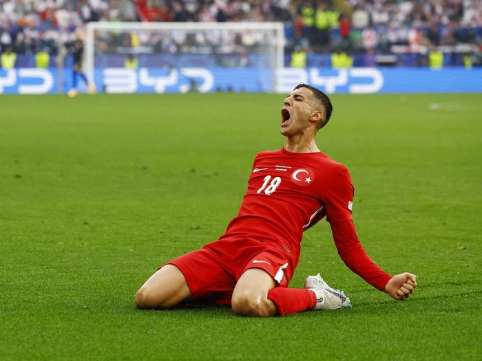 Soccer Football - Euro 2024 - Group F - Turkey v Georgia - Dortmund BVB Stadion, Dortmund, Germany - June 18, 2024 Turkey's Arda Guler celebrates scoring their second goal REUTERS/Wolfgang Rattay     TPX IMAGES OF THE DAY