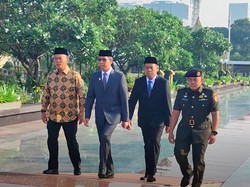 Heru Budi Ziarah ke TMP Kalibata Jelang HUT Jakarta