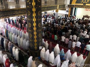 Tarekat Syattariyah di Sumbar Baru Melaksanakan Salat Idul Adha Hari Ini Tarekat Syattariyah di Sumbar Baru Melaksanakan Salat Idul Adha Hari Ini