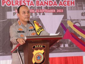 Dear Warga Banda Aceh! Lihat Polisi Main Judi Online, Ayo Lapor ke Sini