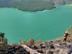 Kebakaran di Gunung Rinjani Berhasil Dipadamkan