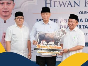 Serahkan 72 Hewan Kurban ATR/BPN, AHY: Berbagi Solidaritas Ini Penting