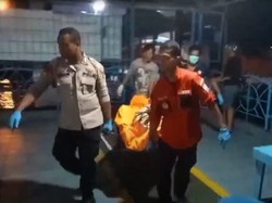 Mayat Pria Tanpa Identitas Dengan Kaki Terikat Ditemukan di Sungai Musi