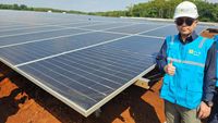 Melihat PLTS 100 Megawatt di Purwakarta