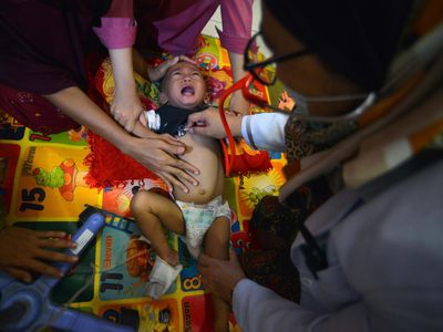 Membasmi Wabah Diare di Pesisir Selatan