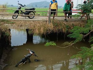 Terungkapnya Misteri Motor Supra di Dasar Dam Ringin Putih Klaten Terungkapnya Misteri Motor Supra di Dasar Dam Ringin Putih Klaten