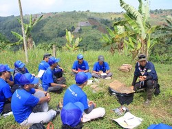 Pemandu Wisata Gunung di Bogor Dapat Pelatihan, Siap Layani Wisatawan