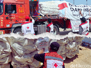 Bantuan PMI untuk Warga Palestina
