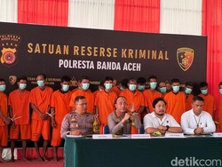 Polisi Tangkap 19 Pemain Judi Online di Warkop Banda Aceh