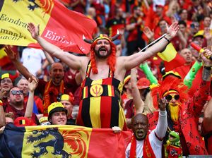 Potret Nyentrik Suporter di Euro 2024