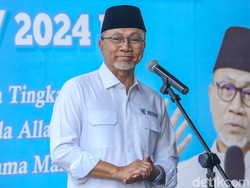 Zulhas Minta Bulog Kirim Bantuan Pangan ke Sumatera 2 Kali Lipat