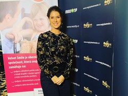 Suami Bunuh Penyanyi Turki Lalu Tembak Kepala Sendiri