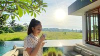 Keseruan Ayu Ting Ting Kulineran hingga Jadi Panitia Kurban
