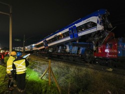 Tabrakan Kereta di Chile, Masinis dan Asistennya Tewas-9 Orang Terluka