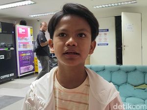 Jawaban Farel Prayoga Usai Suaranya Berubah di Usia 13 Tahun Jawaban Farel Prayoga Usai Suaranya Berubah di Usia 13 Tahun