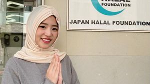 8 Potret Cantiknya Haruka Nakagawa Eks JKT48 Pakai Hijab, Dikira Mualaf
