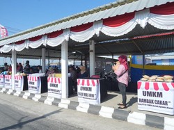 Bupati Klaten Resmikan Kios di Rest Area Desa Gatak buat UMKM Lokal