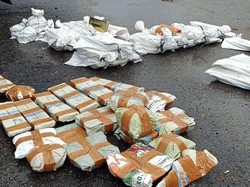 Pengakuan Sopir Truk Penyelundup 4 Ton Timah Ilegal di Bangka