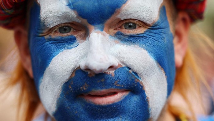 Potret Face Paint Suporter Paling Nyentrik di Euro 2024