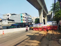 Warga soal Proyek Galian di Cipulir: Bukan Cuma Macet, Debunya Juga Ganggu