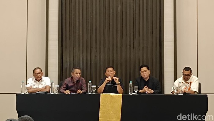 PSSI dan PT Liga Indonesia Baru (LIB)