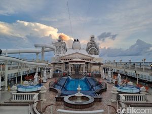 Potret Segala Sisi Kemewahan Kapal Pesiar Resorts World One Potret Segala Sisi Kemewahan Kapal Pesiar Resorts World One