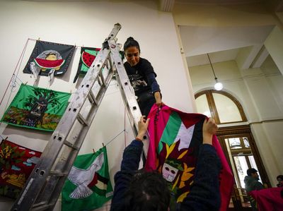 Seniman Seluruh Dunia Bikin Pameran Solidaritas untuk Palestina