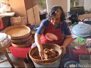 Pasutri Tulungagung Ini Kebanjiran Order Abon Daging Kurban Pasutri Tulungagung Ini Kebanjiran Order Abon Daging Kurban