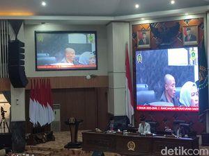 Legislator Bogor Temukan 10 Truk dari Tangsel Buang Sampah di Rumpin