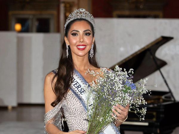 8 Foto Mantan Adik Ipar Britney Spears yang Jadi Miss Universe Persia Pertama
