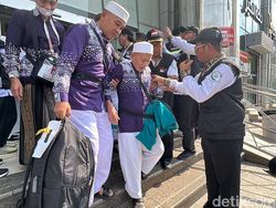 Pergi Sama-sama, Pulang Tak Ada yang Ditinggal