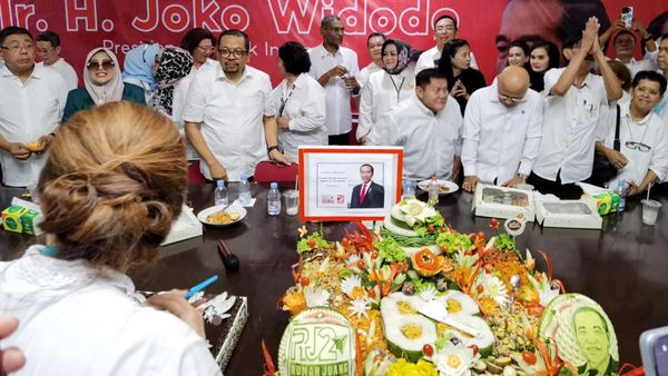 Kala Rumah Juang Relawan Jokowi-PSI Syukuran Bersama