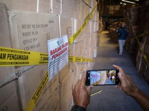 Gempuran Produk China Bikin Industri Keramik RI Berdarah-darah Gempuran Produk China Bikin Industri Keramik RI Berdarah-darah