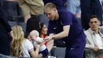 Momen Menyentuh Hati di Laga Denmark Vs Inggris