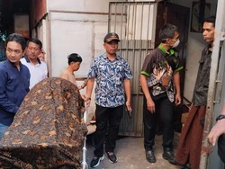 Balada Penderita Kanker Rahim yang Identitasnya Tak Tercatat di Surabaya
