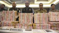 Potret Uang Palsu Rp 22 M yang Disita Polisi di Jakbar