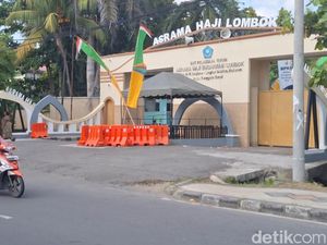 393 Orang Jemaah Haji Kloter I Asal NTB Pulang Hari Ini 393 Orang Jemaah Haji Kloter I Asal NTB Pulang Hari Ini