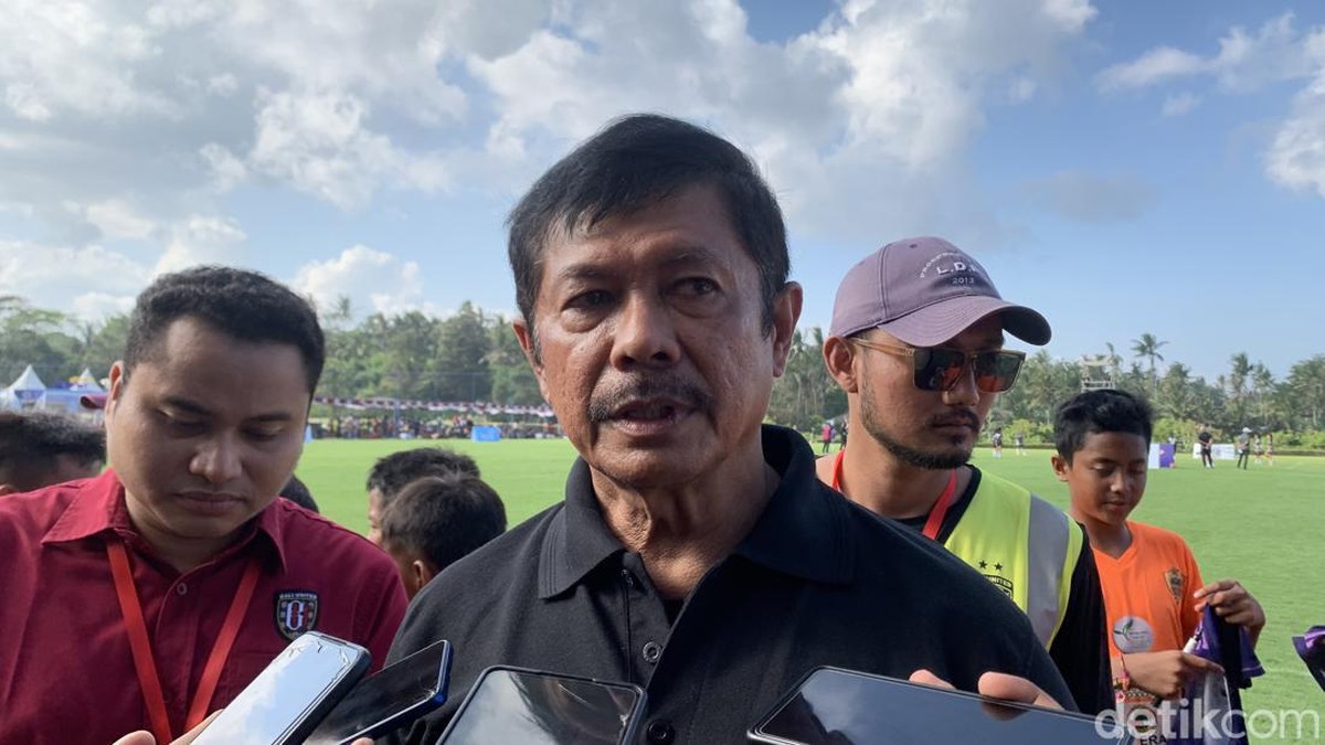 Pelatih Timnas Indonesia U-19 Indra Sjafri. (Foto: Rizki Setyo/detikBali)