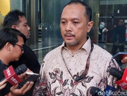 Periksa Wahyu Setiawan, KPK Cecar soal Gratifikasi-Keberadaan Harun Masiku