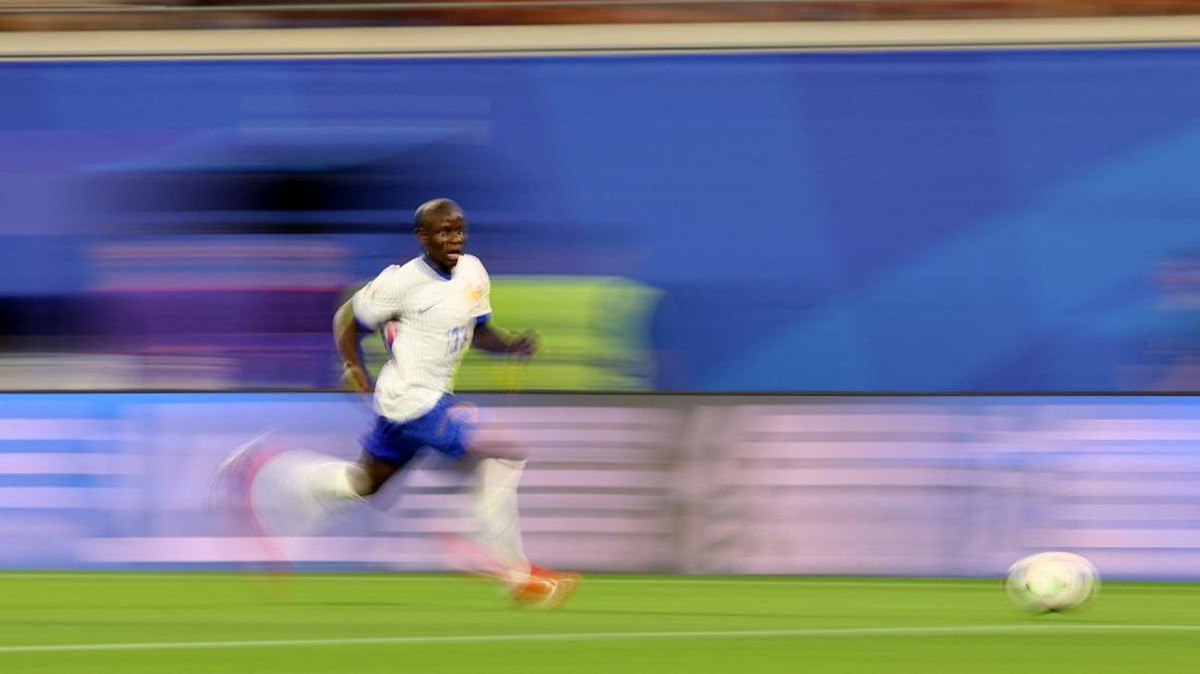 Aksi NGolo Kante di laga Belanda vs Prancis di Euro 2024. (Foto: Kai Pfaffenbach/REUTERS)