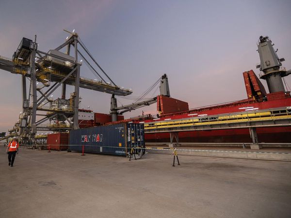 Konsentrat Tembaga dari Papua Masuk Smelter Freeport di Gresik