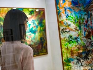 Mantap! Lukisan Ini Dibuat Pakai Teknik Finger Painting